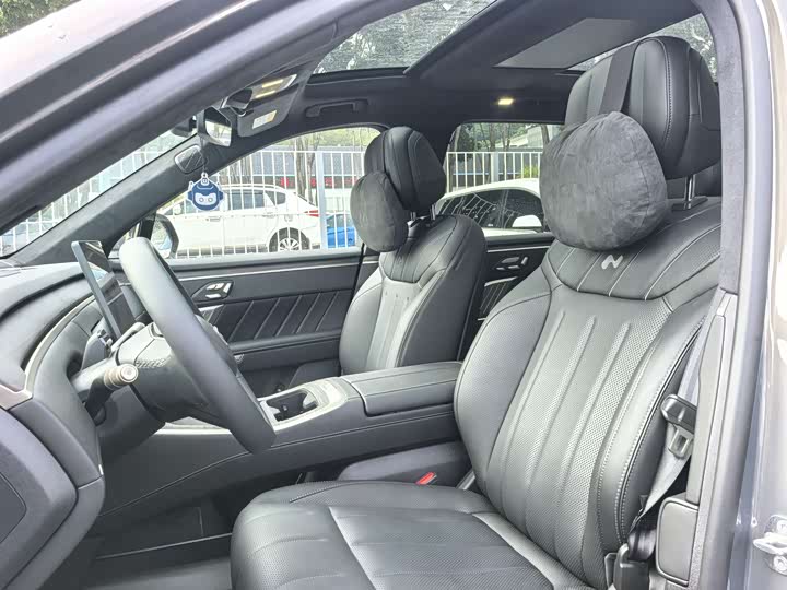 Nio Onvo L90 2025 2025款 Ultra 六座版