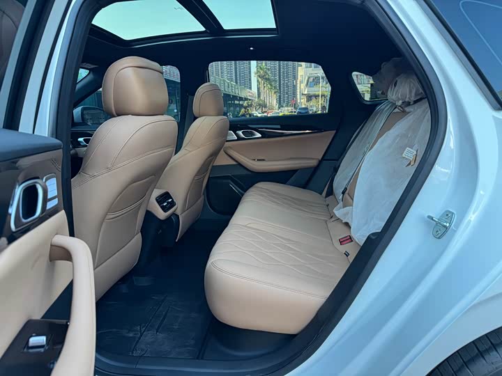 Geely Galaxy A7 2025 2025款 EM-i 150km 探索+版