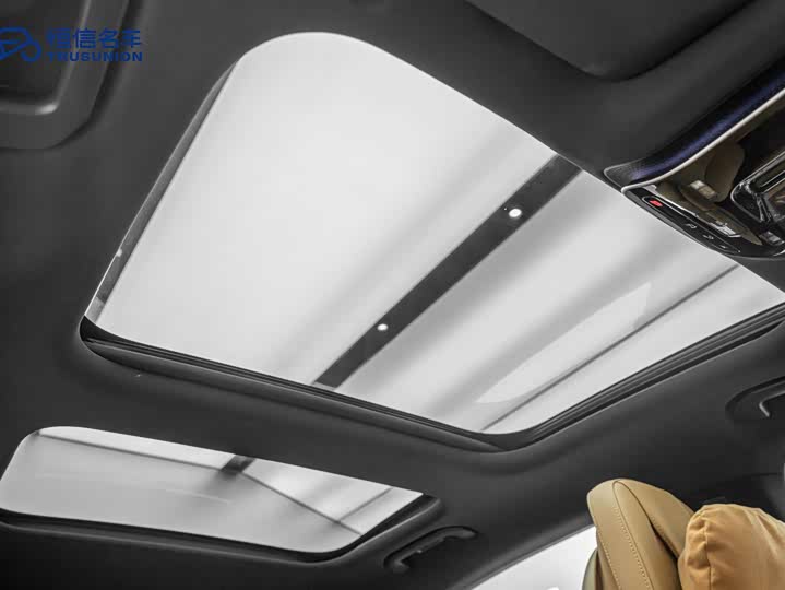 Mercedes-Benz E-Class Hybrid 2024 2024款 E 350 e L 插电式混合动力轿车