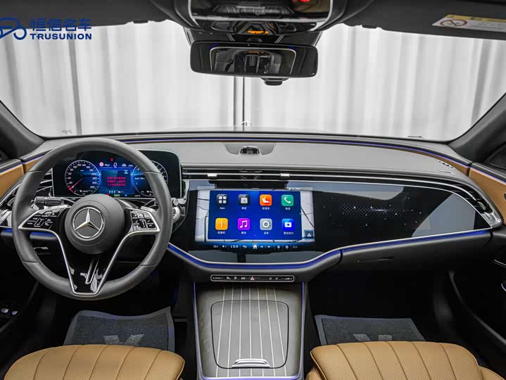 Mercedes-Benz E-Class Hybrid 2024 2024款 E 350 e L 插电式混合动力轿车