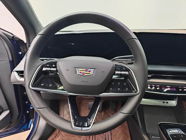 Cadillac GT4 2023 2023款 25T 风尚型