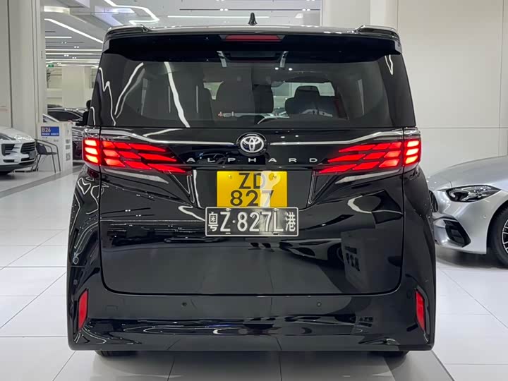 Toyota Alphard 2025 2025款 双擎 2.5L 尊贵黄金版