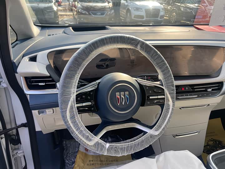 Buick GL8 Century 2025 2025款 2.0T 七座蕴世版