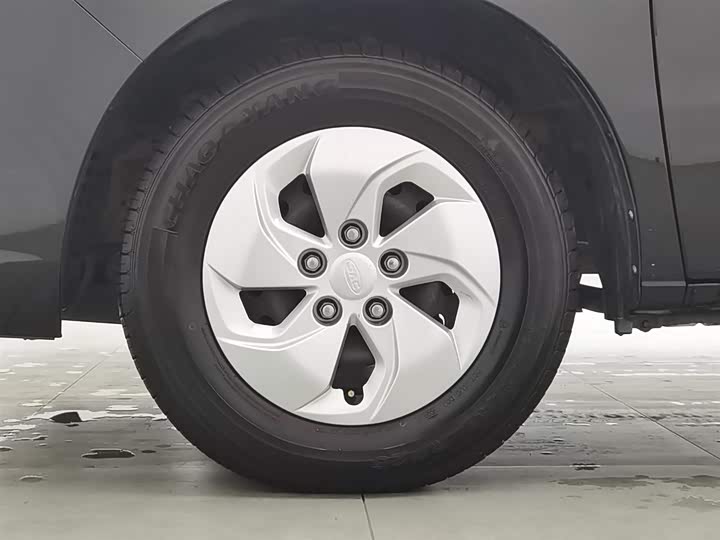 JAC Refine M4 2021 2021款 2.0L 手动舒适版