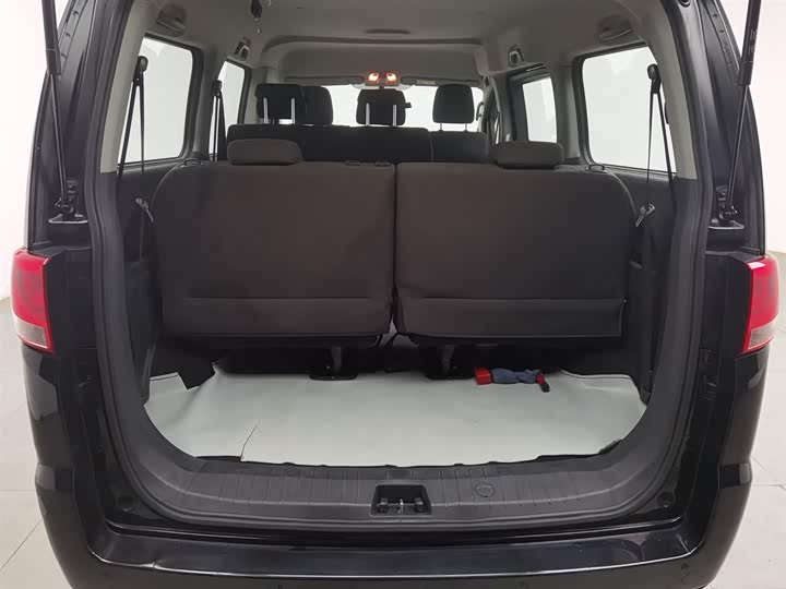 JAC Refine M4 2021 2021款 2.0L 手动舒适版