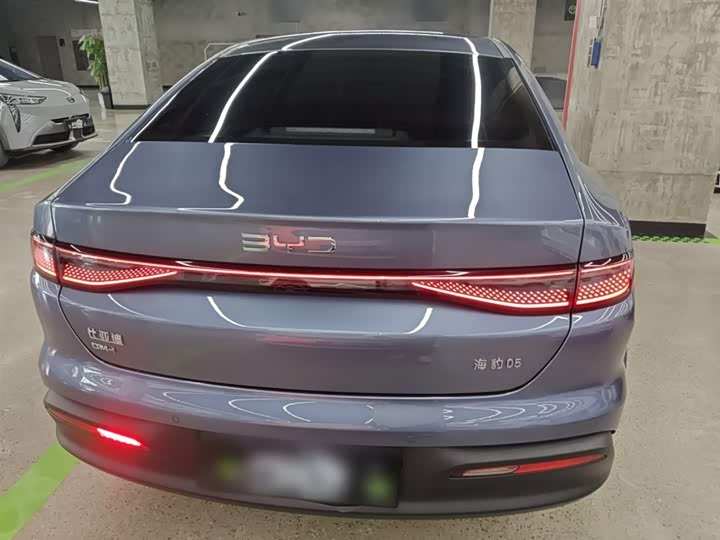 BYD Seal 05 DM-i Hybrid 2025 2025款 DM-i 智驾版 55KM豪华型