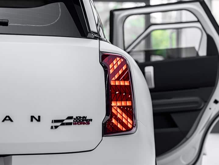 Mini Countryman JCW 2024 2024款 2.0T JOHN COOPER WORKS