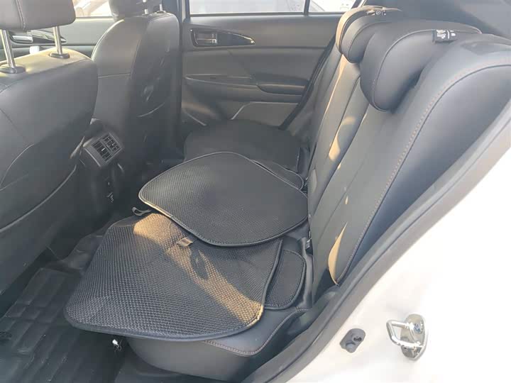 Mitsubishi Eclipse Cross 2021 2021款 1.5T CVT两驱信念版