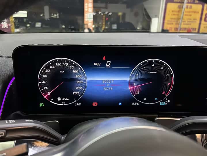Mercedes-Benz GLB-Class 2024 2024款 改款 GLB 220 动感型
