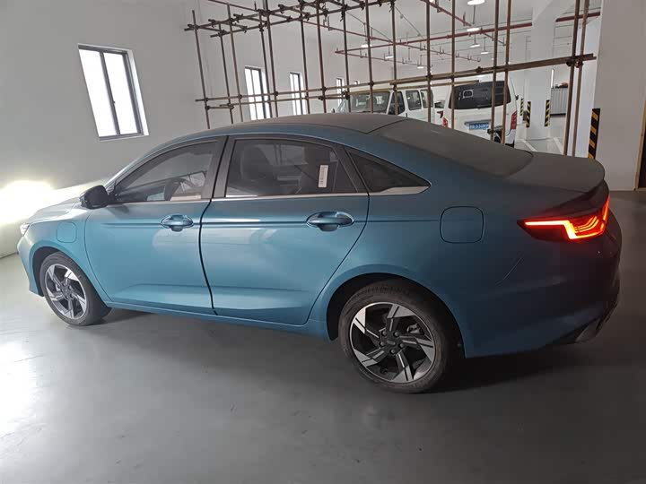 2022 Geely Emgrand L Hi·P Hybrid