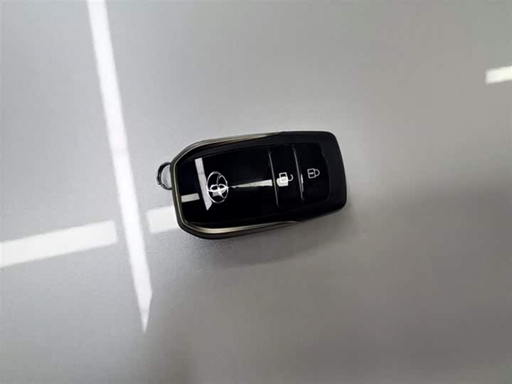 Toyota Highlander 2024 2024款 2.5L智能电混双擎四驱精英版 7座