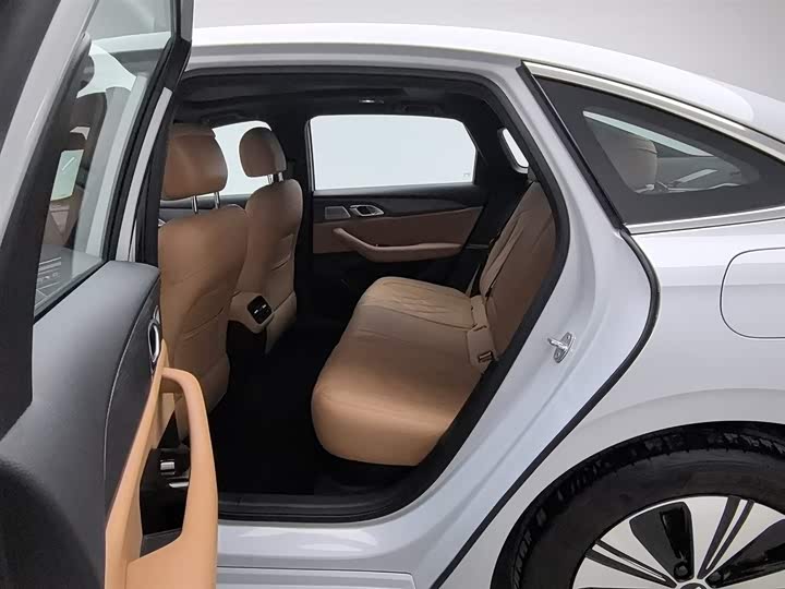 Geely Galaxy A7 2025 2025款 EM-i 150km 远航版