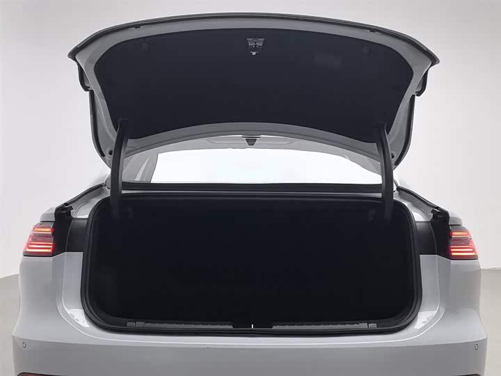 Geely Galaxy A7 2025 2025款 EM-i 150km 远航版