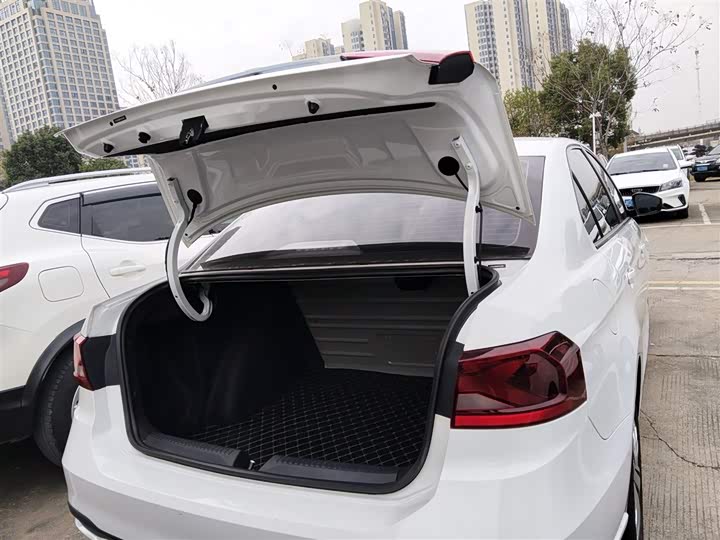 Jetta VA3 2021 2021款 1.5L 自动向上人生版