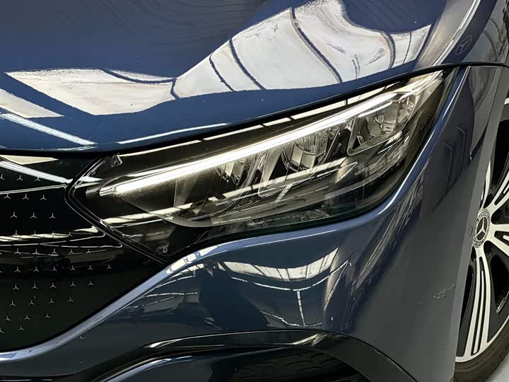 Mercedes-Benz EQE 2025 2025款 500 4MATIC 豪华版