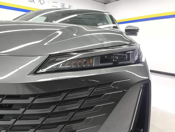 Changan Yida 2023 2023款 蓝鲸NE 1.5T GDI DCT旗舰型