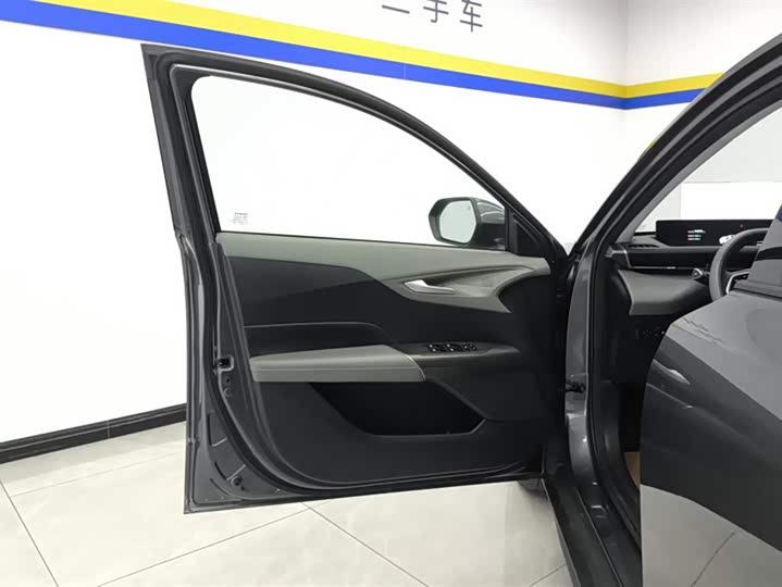 Changan Yida 2023 2023款 蓝鲸NE 1.5T GDI DCT旗舰型