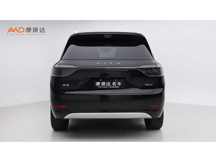 Aito M9 2025 2025款 增程 Ultra版 52kWh 6座版