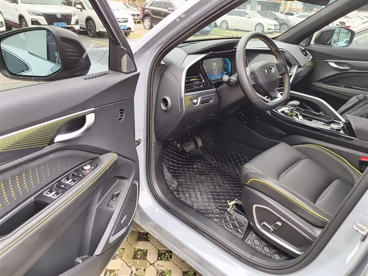 Geely Tugella S 2021 2021款 2.0TD 自动两驱闪电版