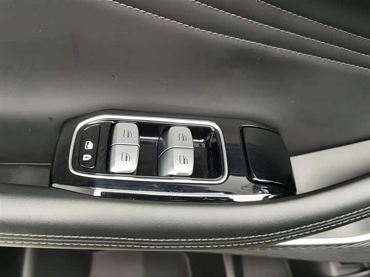 Exeed RX 2023 2023款 400T 两驱优享版