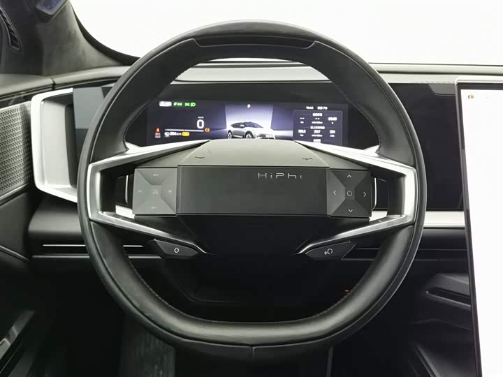HiPhi Y 2023 2023款 765km 旗舰版