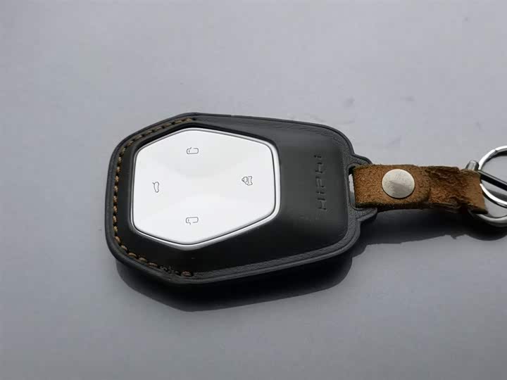 HiPhi Y 2023 2023款 765km 旗舰版