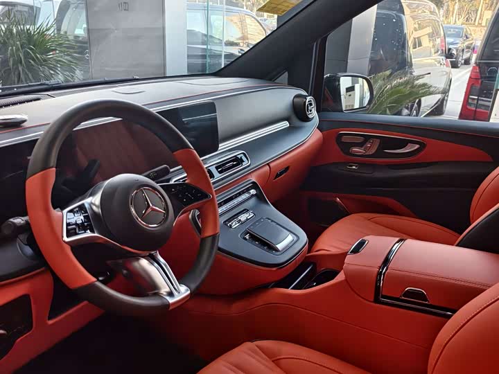 2024 Mercedes-Benz V-Class