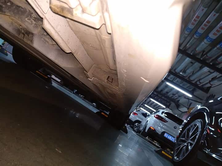 Toyota Levin 2023 2023款 智能电混双擎 1.8L 运动版