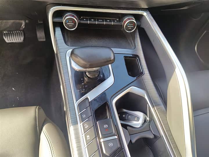 Geely Tugella 2020 2020款 高能版 350T 耀星者