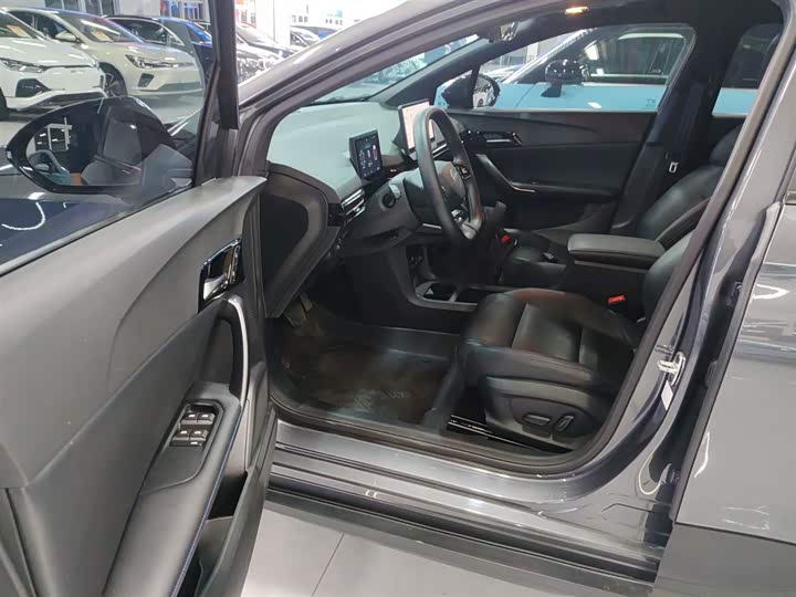 MG Motor 4 EV 2023 2023款 415km 出海冠军版