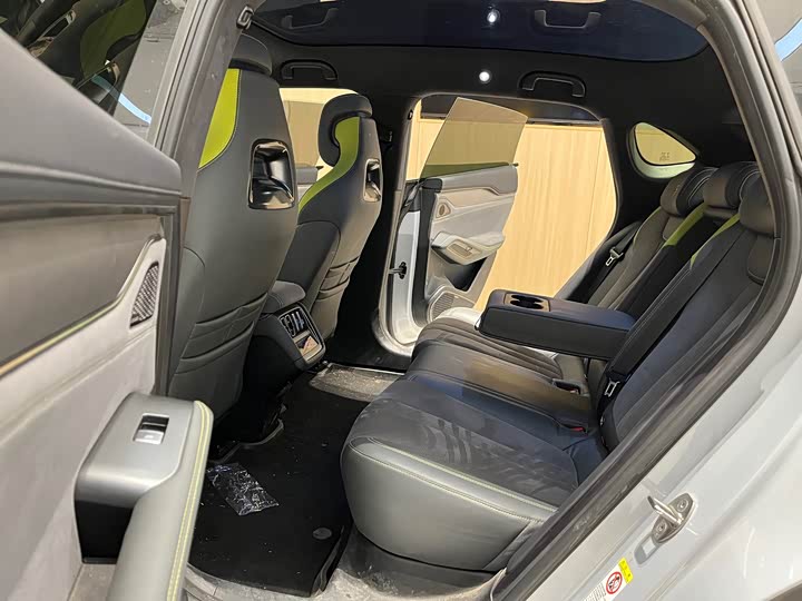 BYD Song L 2025 2025款 智驾版 602km 激光雷达四驱型