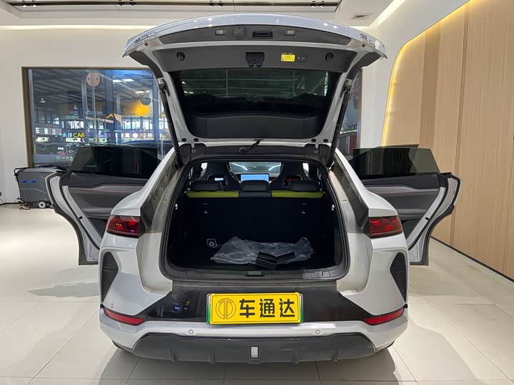 BYD Song L 2025 2025款 智驾版 602km 激光雷达四驱型