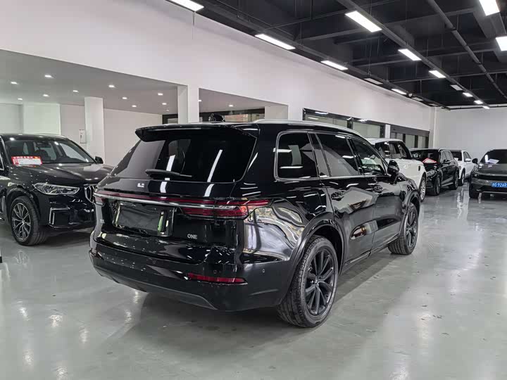 LiXiang One 2021 2021款 增程6座版