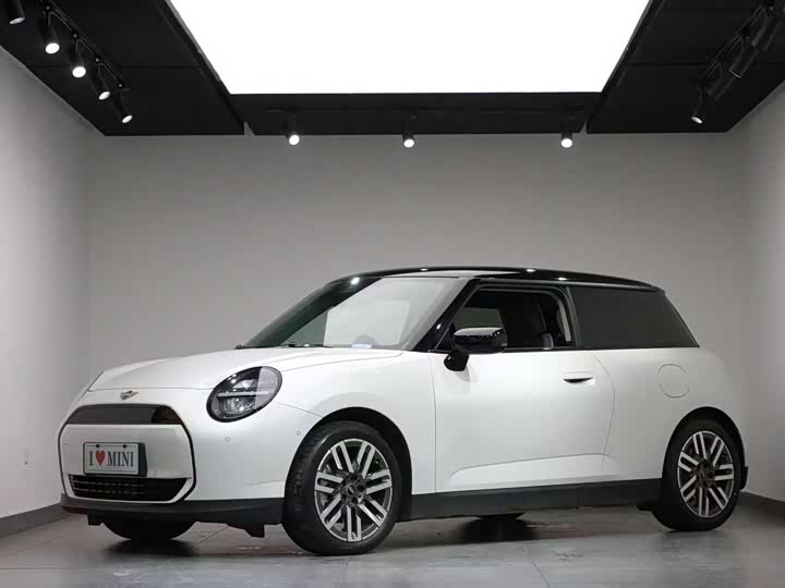 Mini Cooper 2024 2024款 456km COOPER E 经典派