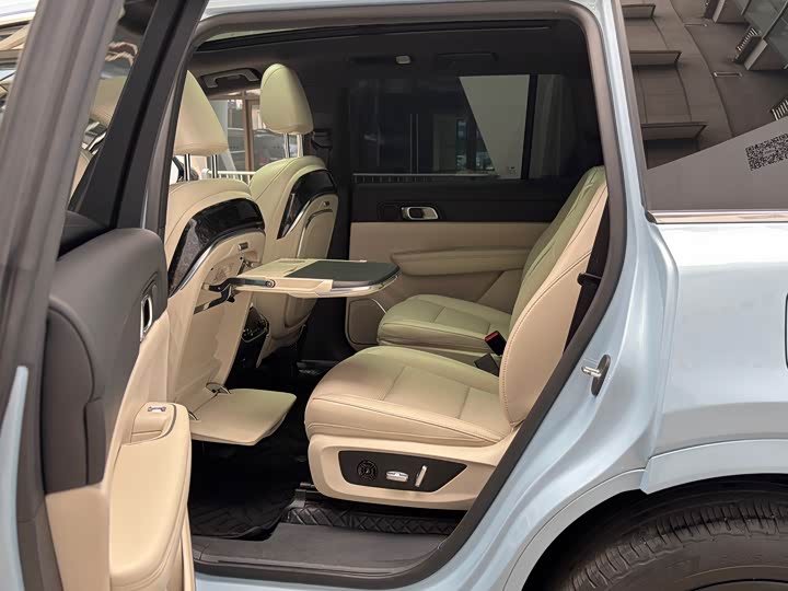 LiXiang One 2021 2021款 增程6座版