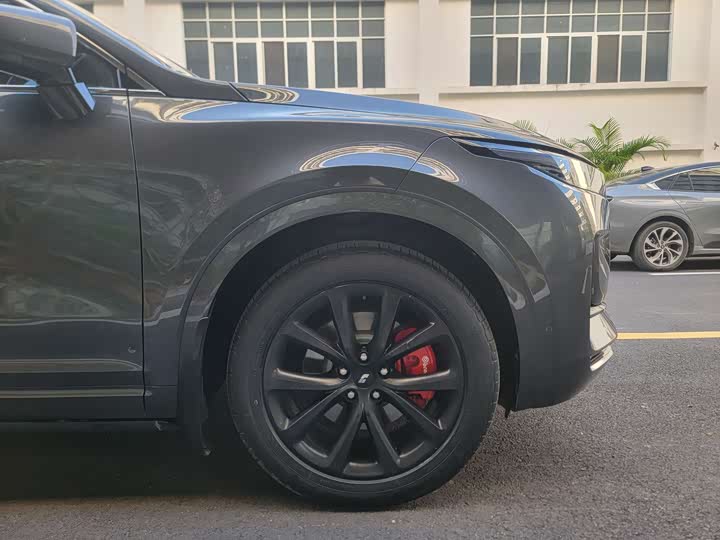 LiXiang One 2021 2021款 增程6座版