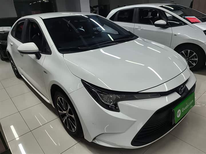 Toyota Levin 2024 2024款 智能电混双擎 1.8L 领先版