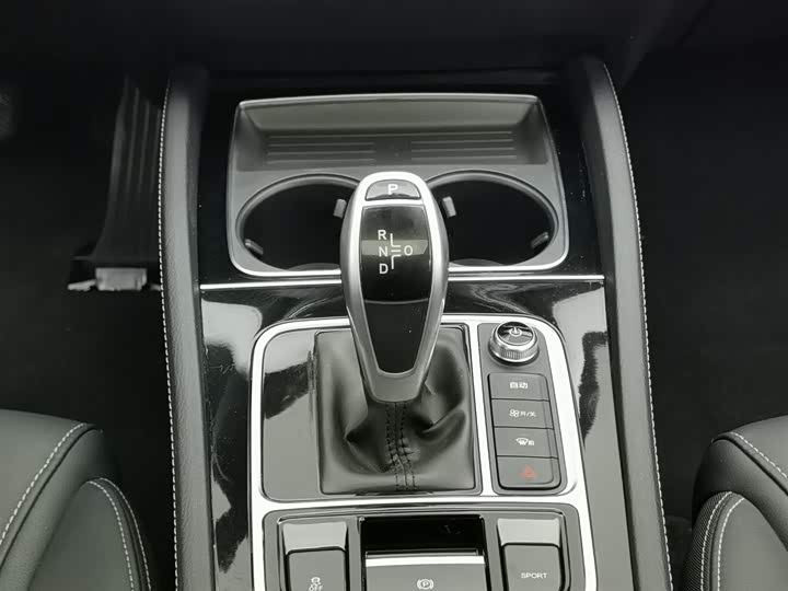 BYD Song Max 2021 2021款 升级版 1.5T 自动豪华型 6座