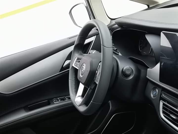 BYD Song Max 2021 2021款 升级版 1.5T 自动豪华型 6座