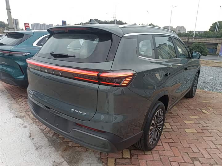 Chery Tiggo 8 Plus C-DM 2025 2025款 1.5T 116km 舒适型 5座