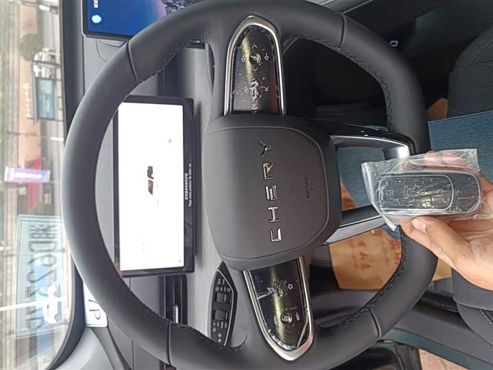 Chery Tiggo 8 Plus C-DM 2025 2025款 1.5T 116km 舒适型 5座