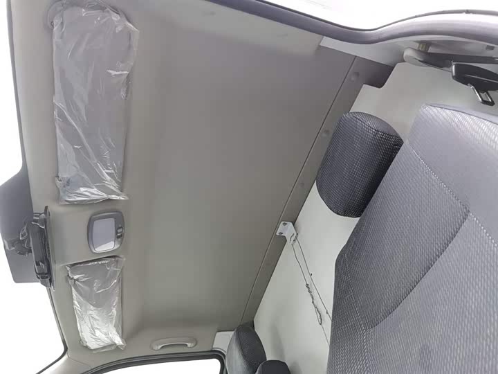 Foton G7 2021 2021款 2.4L汽油商运版短轴平顶2座厢货4K22D4M