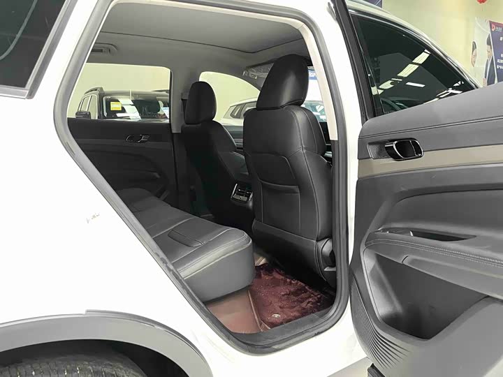 Ford Equator Sport 2022 2022款 EcoBoost 170 铂领型