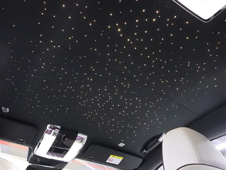 Rolls-Royce Spectre 2024 2024款 标准型