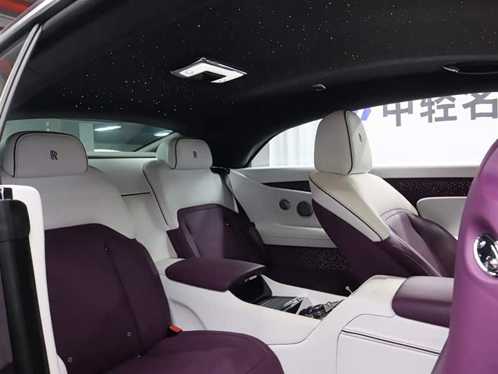 Rolls-Royce Spectre 2024 2024款 标准型