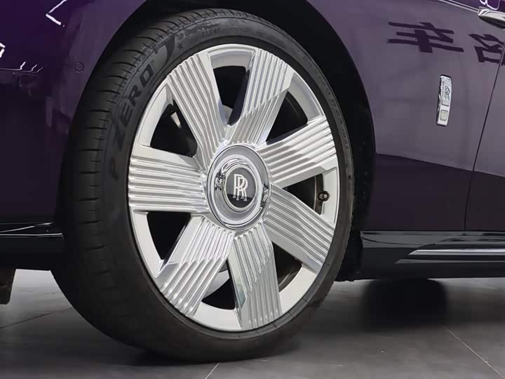 Rolls-Royce Spectre 2024 2024款 标准型