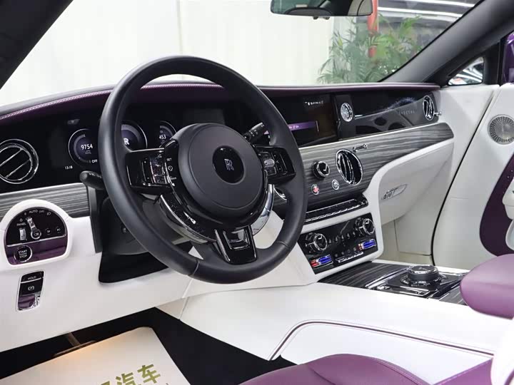 Rolls-Royce Spectre 2024 2024款 标准型