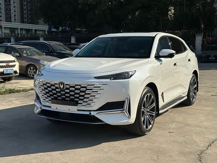 Changan UNI-K Hybrid 2022 2022款 蓝鲸iDD 130km 1.5T 尊贵型