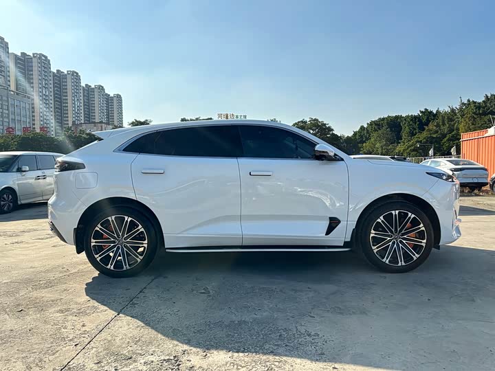 Changan UNI-K Hybrid 2022 2022款 蓝鲸iDD 130km 1.5T 尊贵型