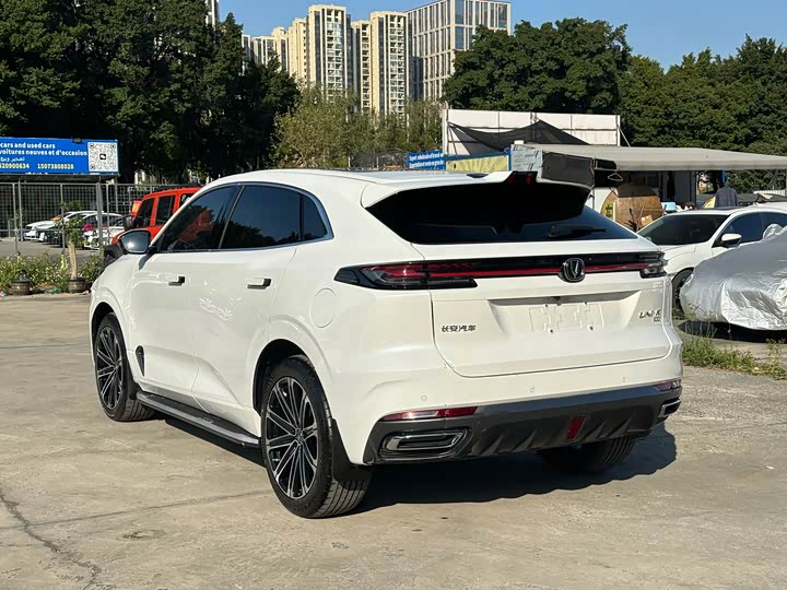 Changan UNI-K Hybrid 2022 2022款 蓝鲸iDD 130km 1.5T 尊贵型